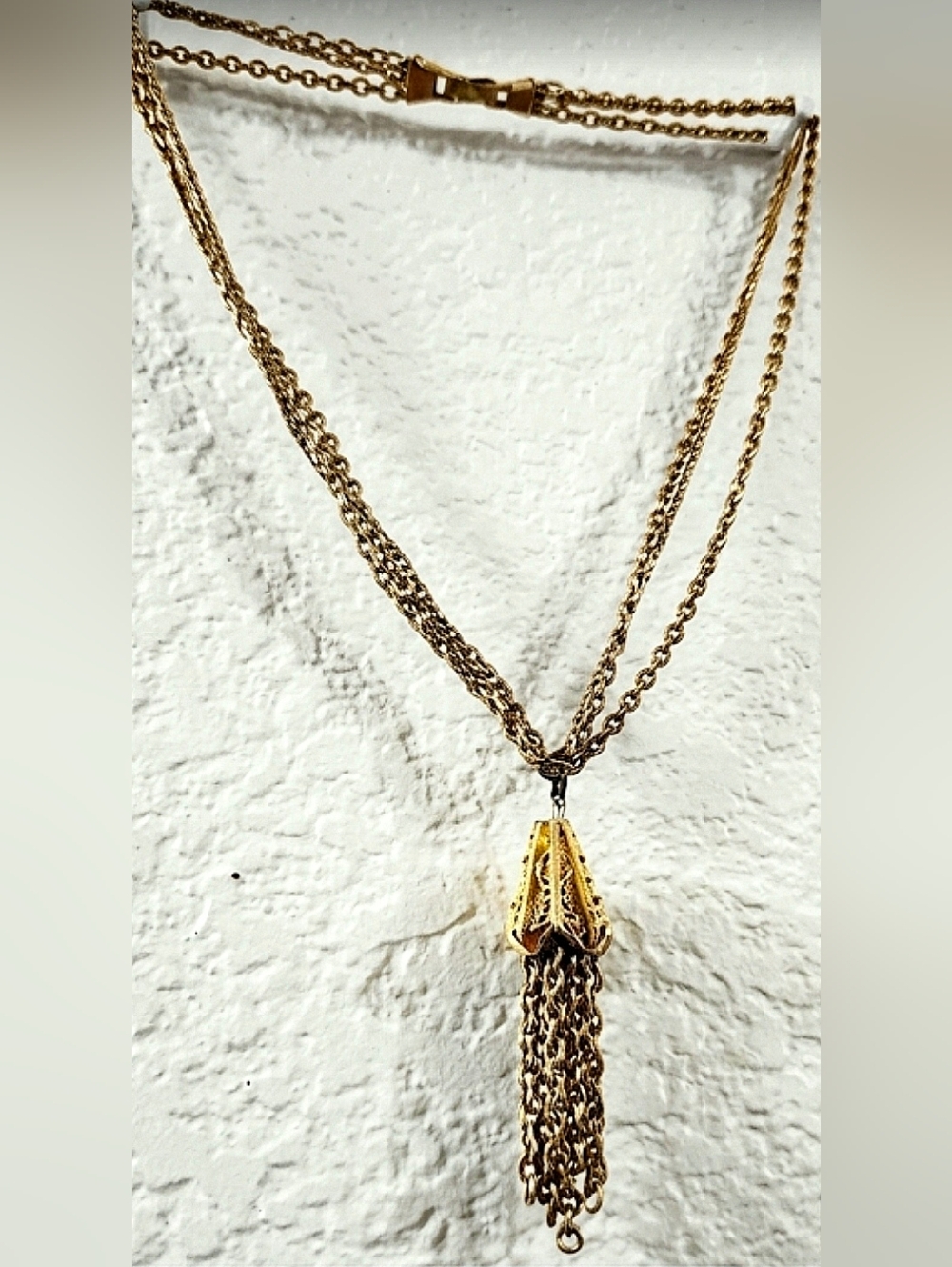 Gold pendant/chain, Vintage Costume Jewelry